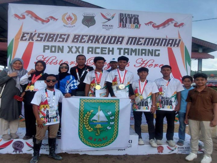 Aprilio Wabil Ilham Rolesya, Atlit Berkuda Asal Kampar Sabet 2 Medali Juara di Kejuaraan Berkuda Memanah PON XXI/2024 Aceh - Sumut