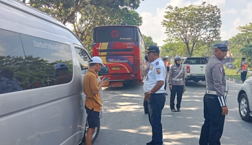 Dishub Pekanbaru Ajak Semua Pihak Terkait Tindak Truk Masuk Kota