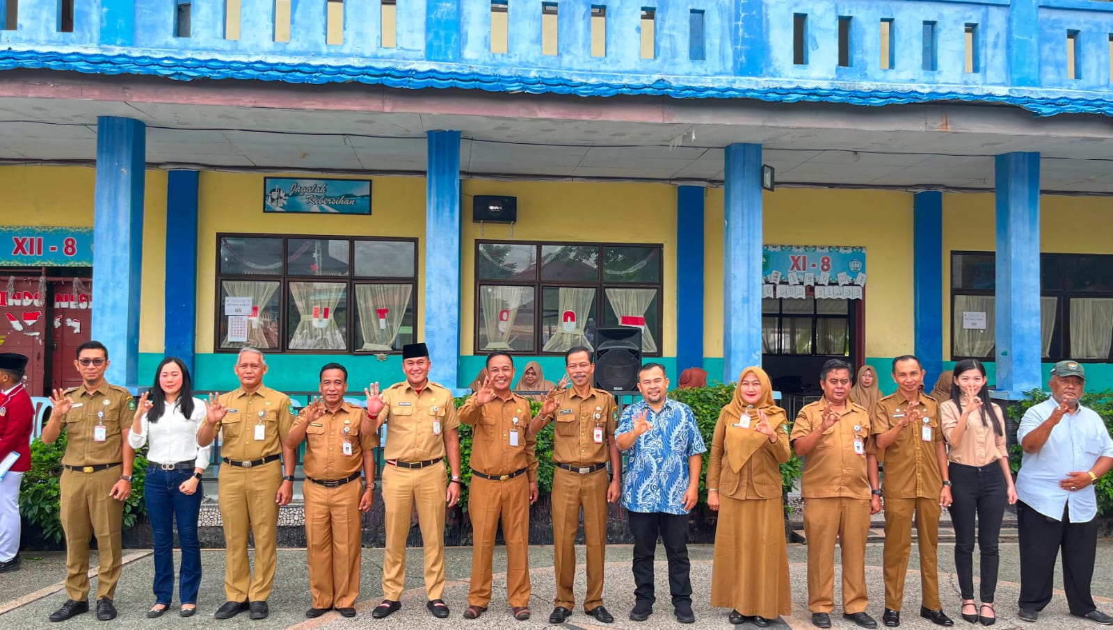 Hari Pertama Masuk Sekolah, SMAN 1 Bengkalis Deklarasikan Anti Narkoba, Anti Perundungan, dan Anti LGBT