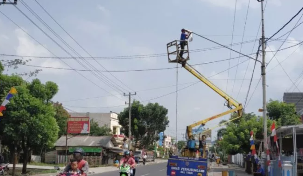 Pemko Pekanbaru Lakukan Peremajaan 2.000 Lampu PJU Tahun ini